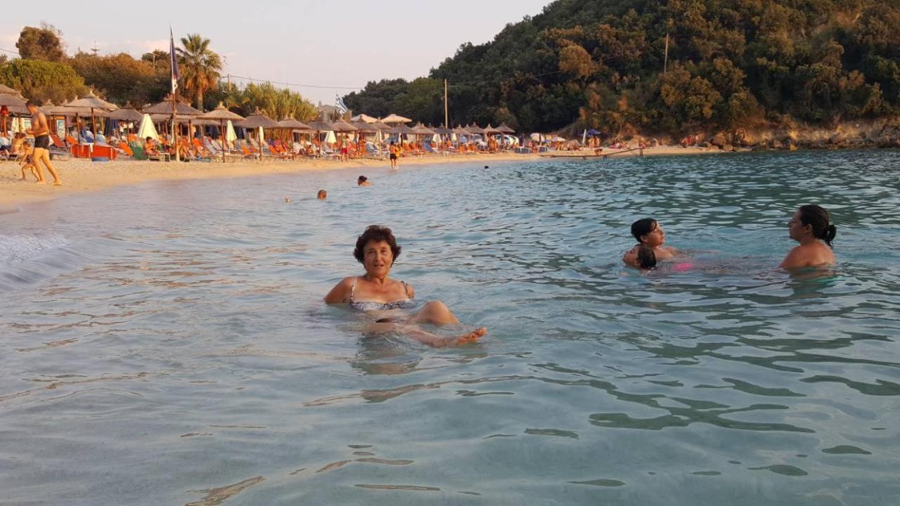 Theros Blu Sarakiniko (Epirus) Dış mekan fotoğraf